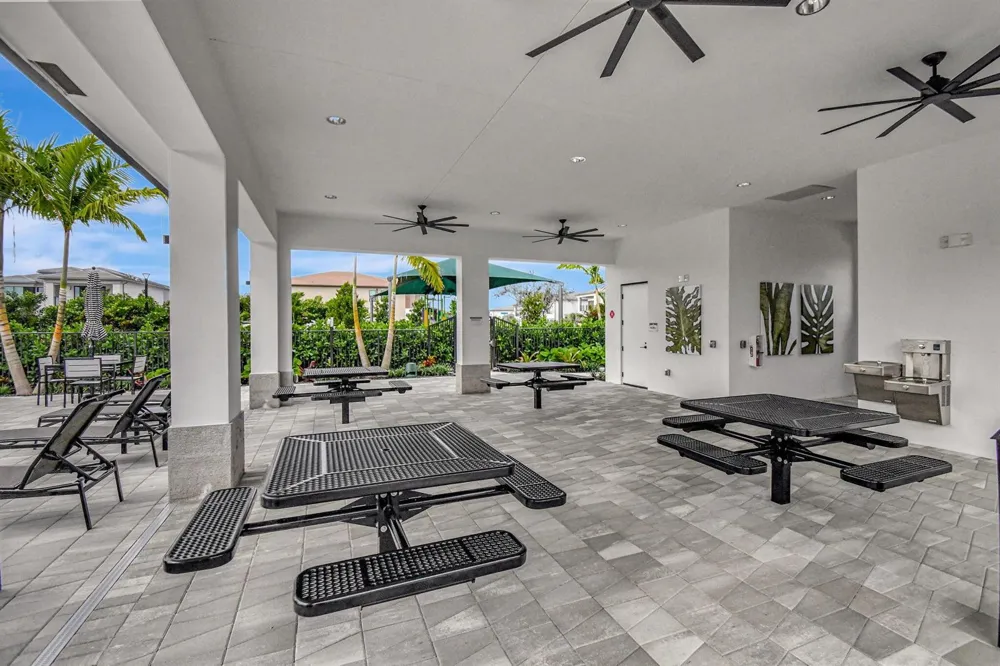 8215 Crystal Downs Avenue Boca Raton, FL 33434
