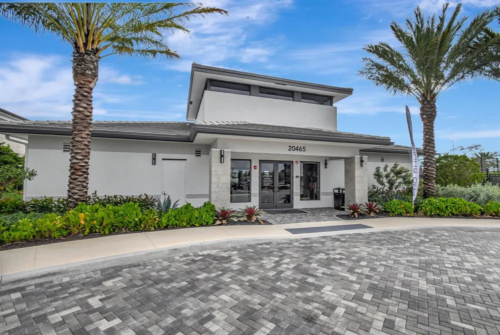 8215 Crystal Downs Avenue Boca Raton, FL 33434