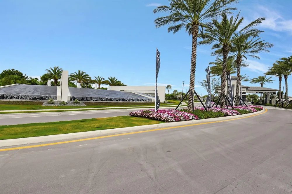 8215 Crystal Downs Avenue Boca Raton, FL 33434