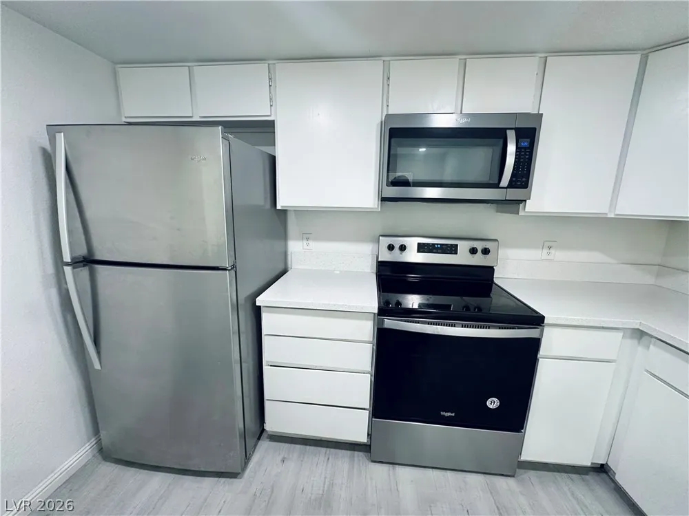 4225 Stewart Avenue #4 Las Vegas, NV 89110