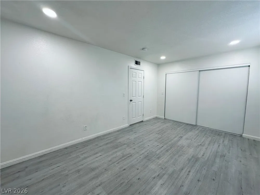 4225 Stewart Avenue #4 Las Vegas, NV 89110