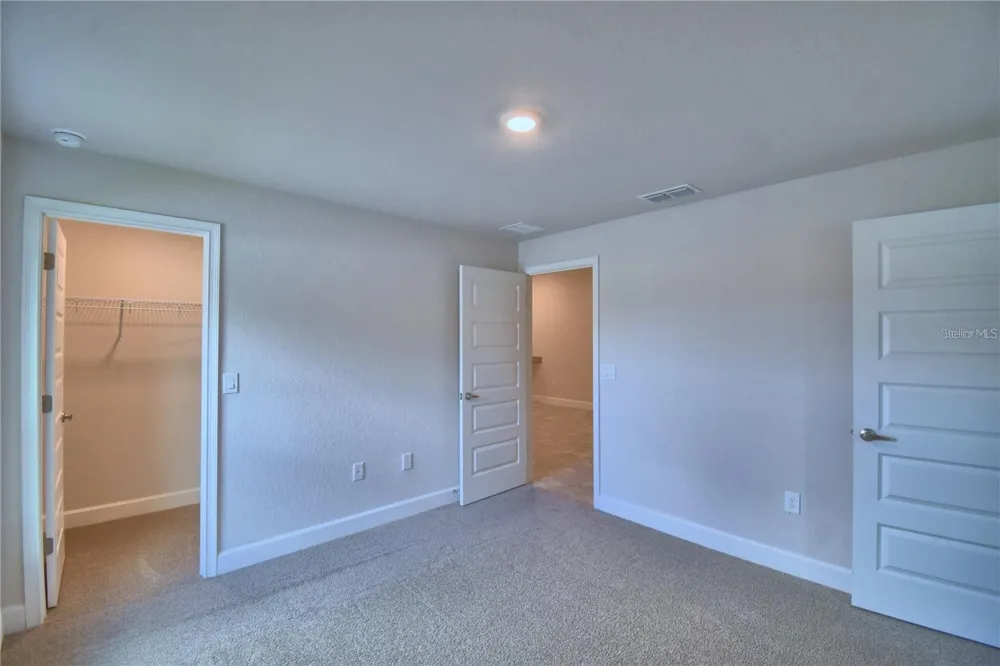 3524 GRUMMAN LANE Lakeland, FL 33810