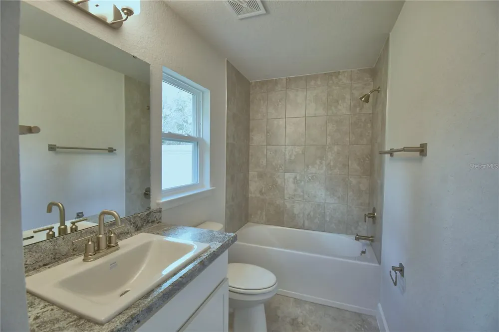 3524 GRUMMAN LANE Lakeland, FL 33810