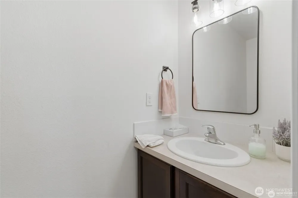 1276 SE Casandra Loop Port Orchard, WA 98366