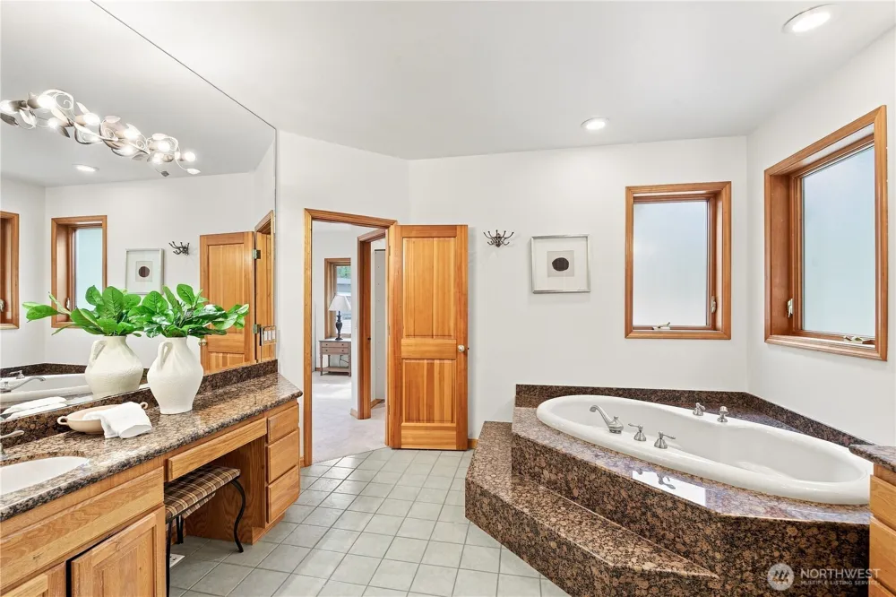 13106 444th Avenue SE North Bend, WA 98045