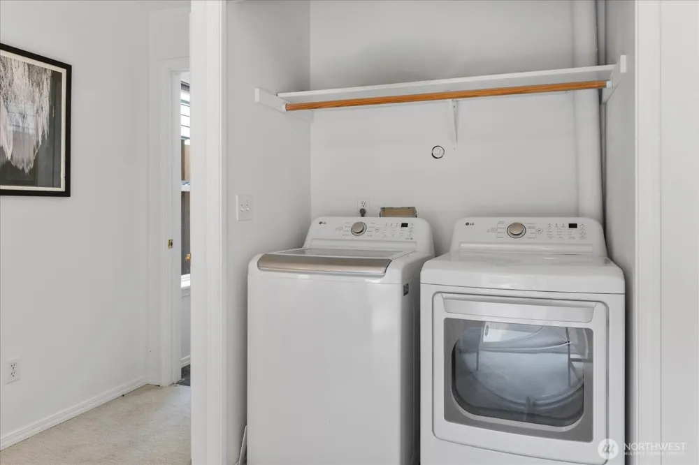 13716 Midvale Avenue #C Seattle, WA 98133