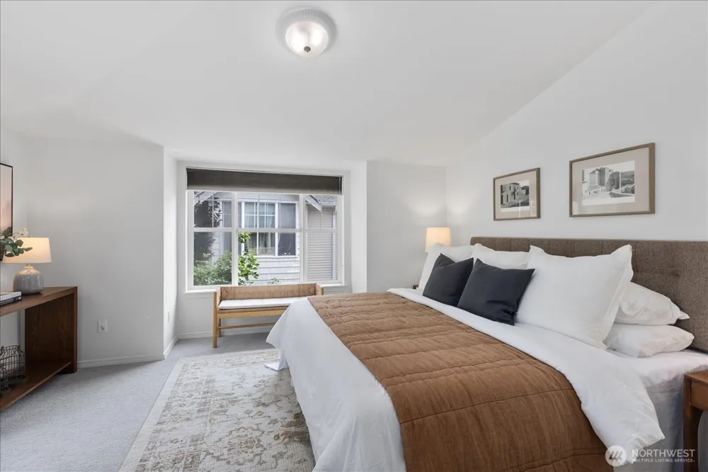 13716 Midvale Avenue #C Seattle, WA 98133