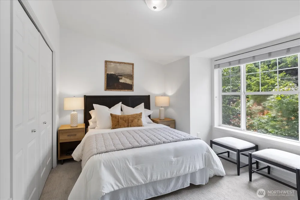 13716 Midvale Avenue #C Seattle, WA 98133