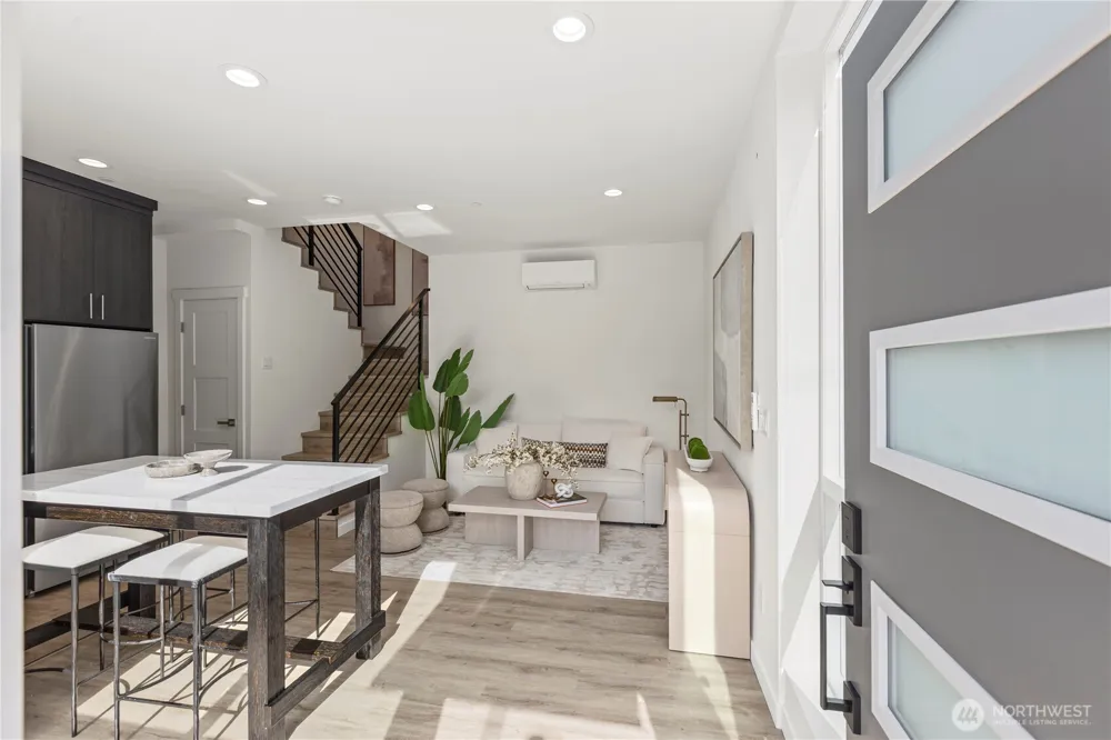 2328 Franklin Avenue E #D Seattle, WA 98102