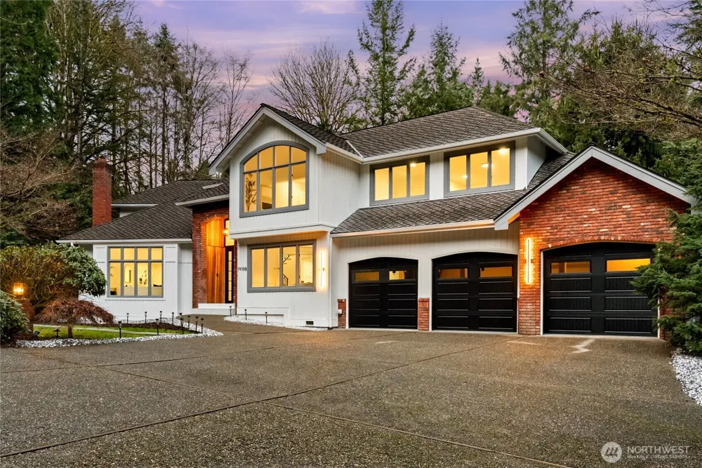 19108 NE 143rd Place Woodinville, WA 98077