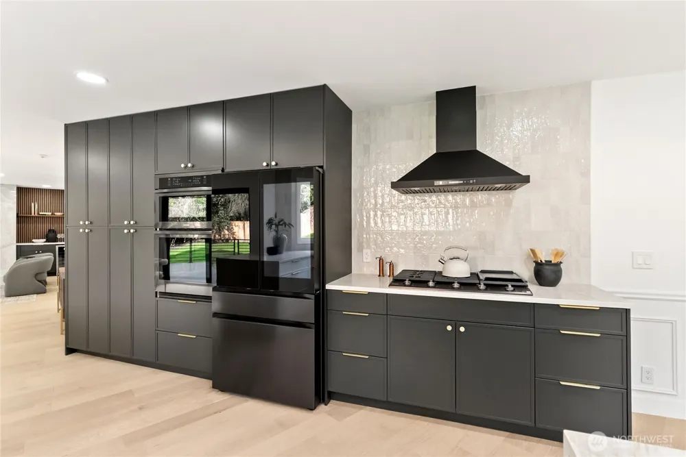 19108 NE 143rd Place Woodinville, WA 98077