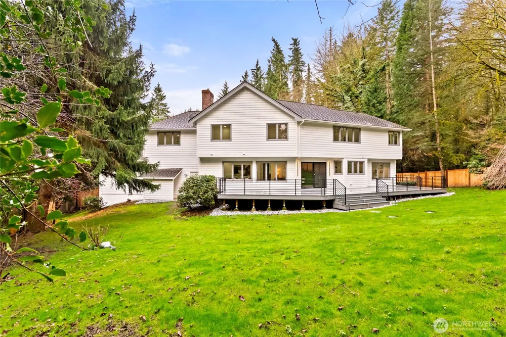 19108 NE 143rd Place Woodinville, WA 98077