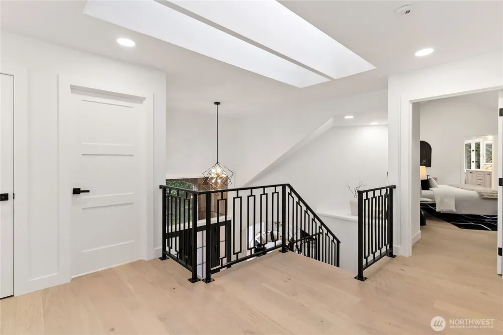 19108 NE 143rd Place Woodinville, WA 98077