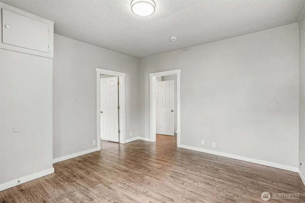 3319 E Grandview Avenue Tacoma, WA 98404