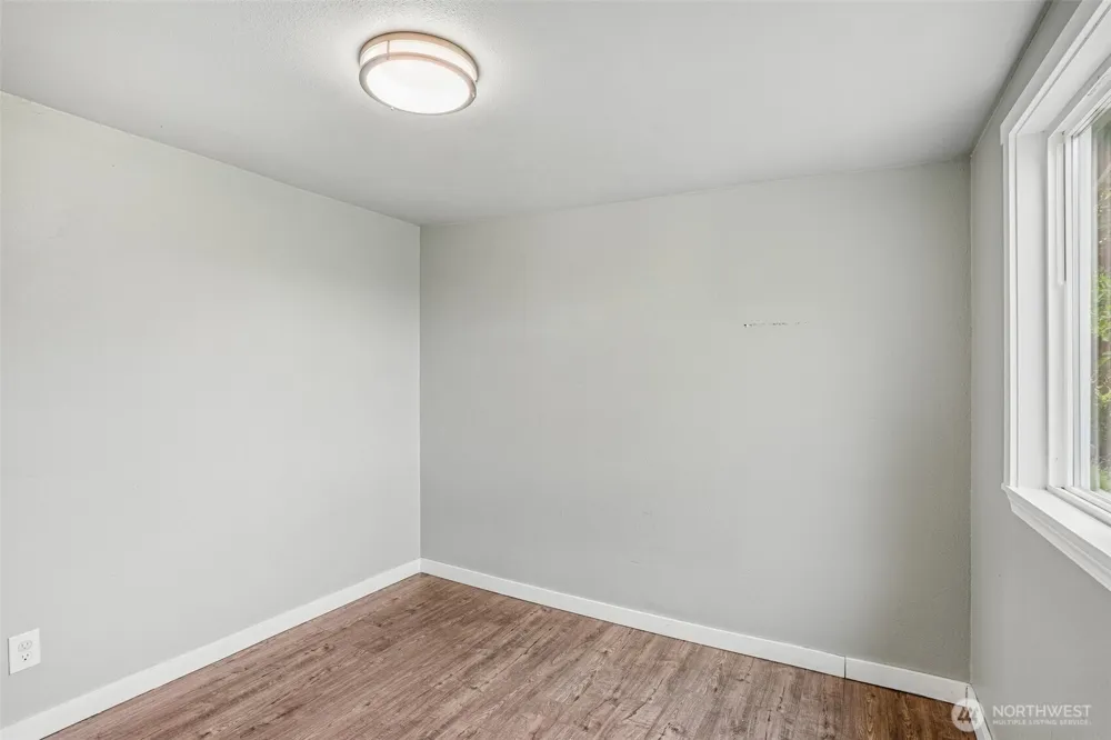 3319 E Grandview Avenue Tacoma, WA 98404