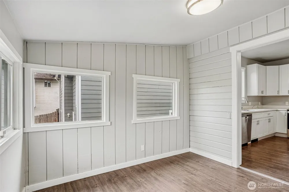 3319 E Grandview Avenue Tacoma, WA 98404