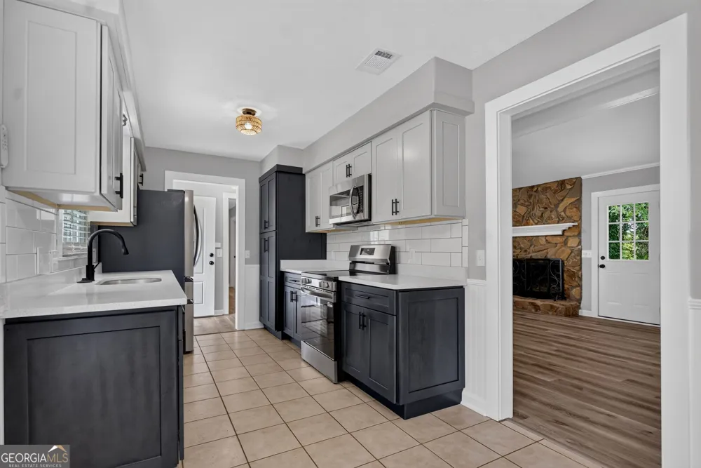 400 Woodland DR LaGrange, GA 30241
