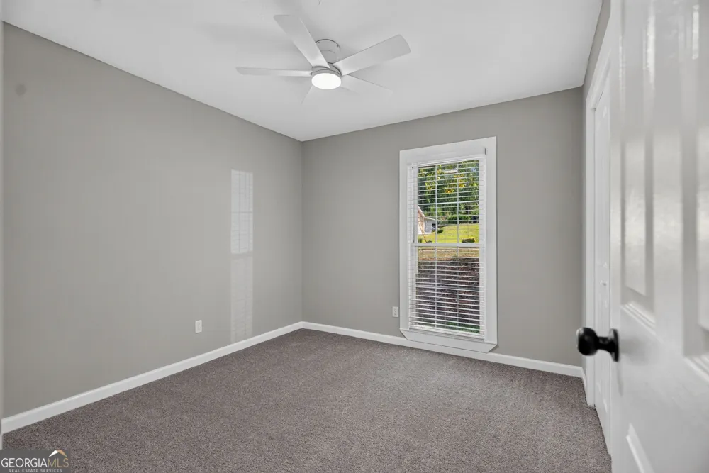 400 Woodland DR LaGrange, GA 30241