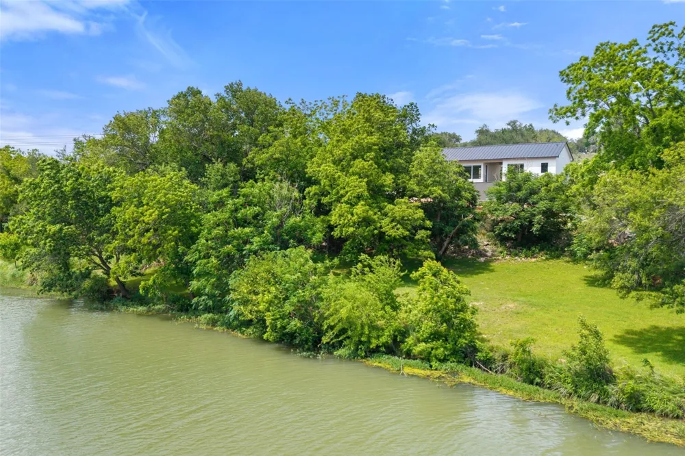 299 River Place Johnson City, TX 78636