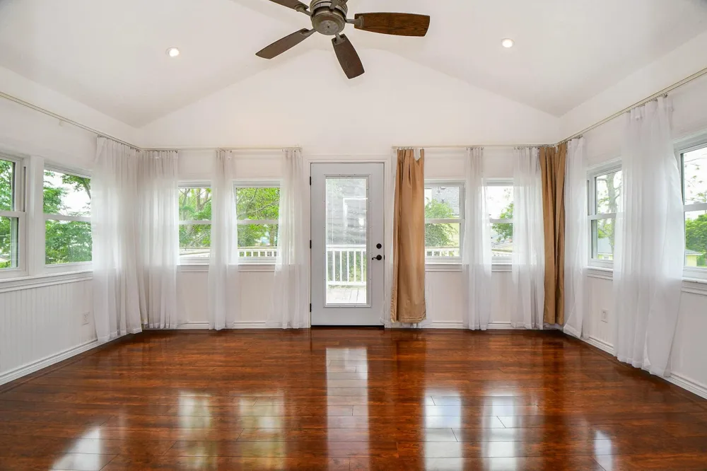 704 6th Street Kemah, TX 77565