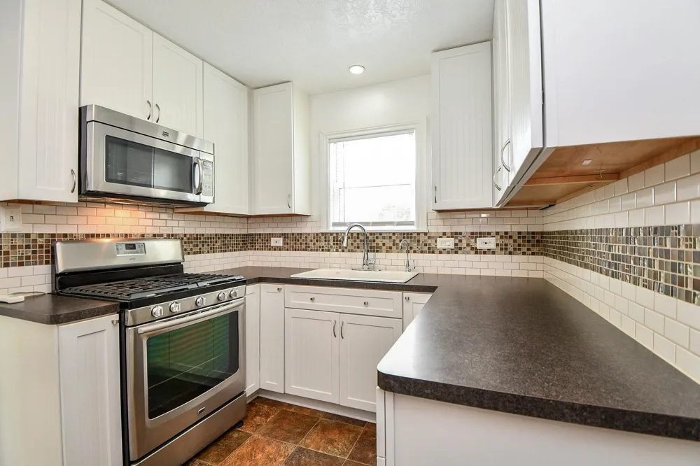 704 6th Street Kemah, TX 77565