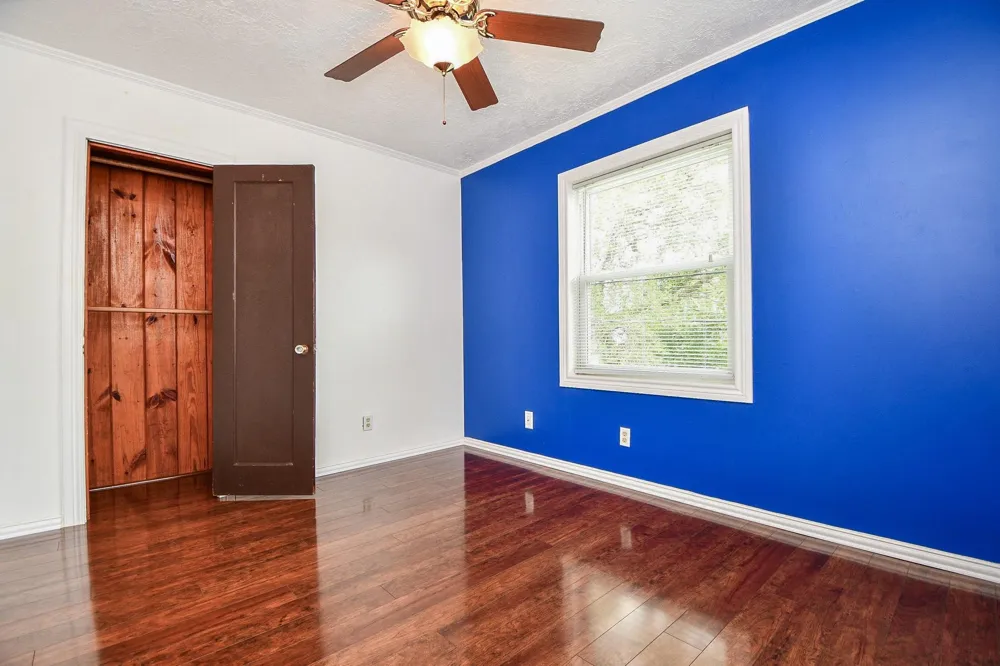 704 6th Street Kemah, TX 77565