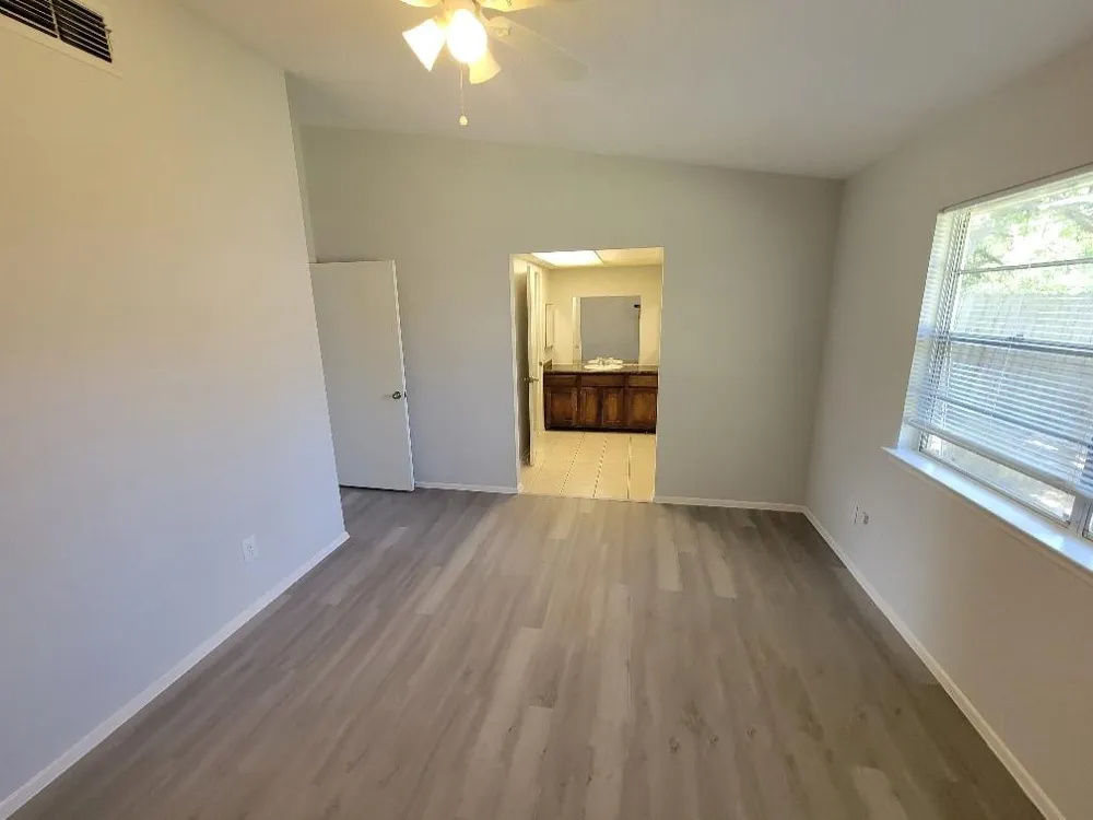 9914 Towne Brook Lane Sugar Land, TX 77498