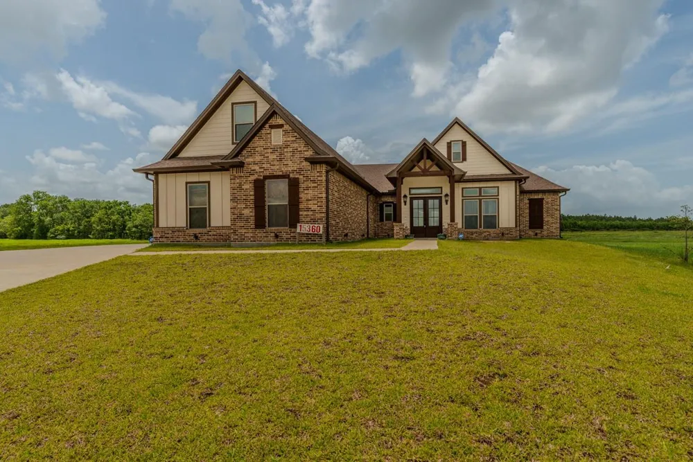 15360 Hercules Drive Beaumont, TX 77713