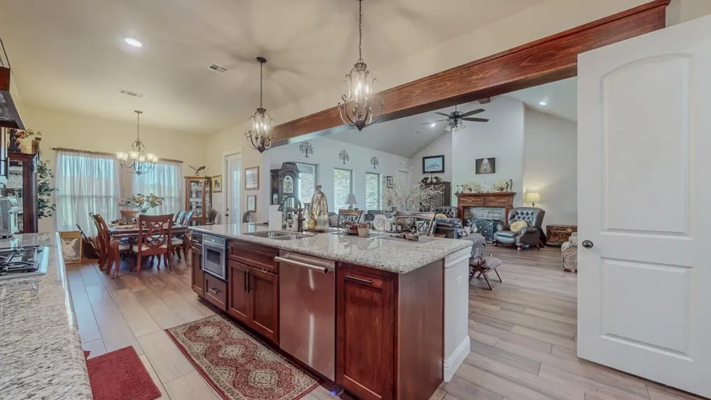 15360 Hercules Drive Beaumont, TX 77713