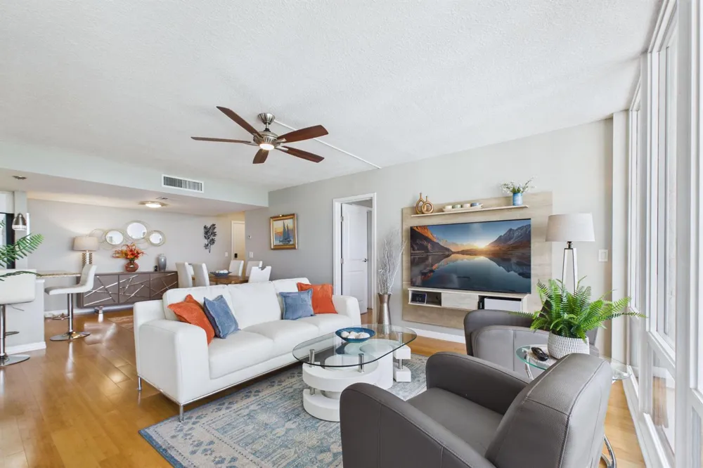 336 GOLFVIEW ROAD #1017 North Palm Beach, FL 33408