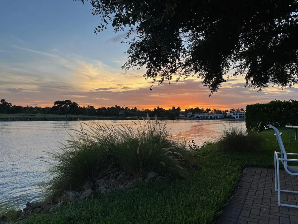 336 GOLFVIEW ROAD #1017 North Palm Beach, FL 33408