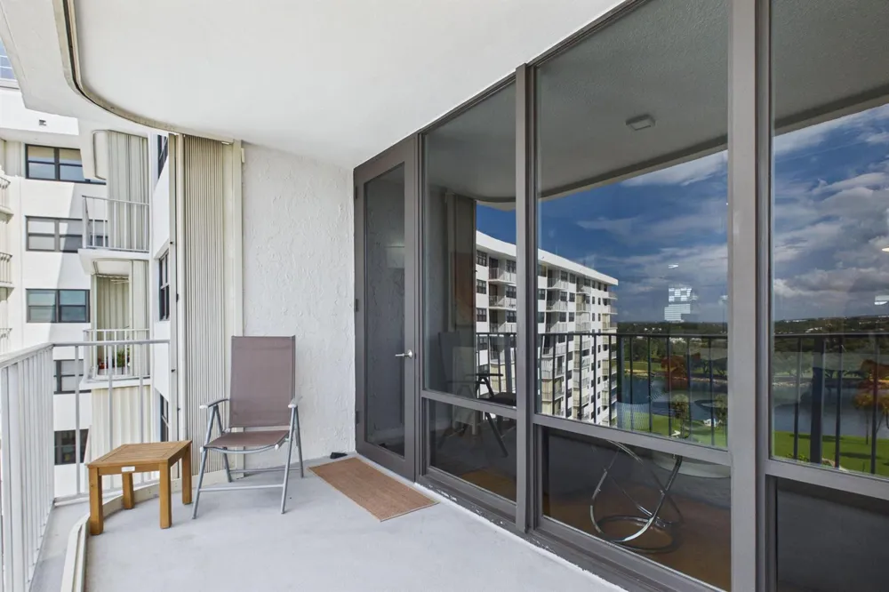 336 GOLFVIEW ROAD #1017 North Palm Beach, FL 33408
