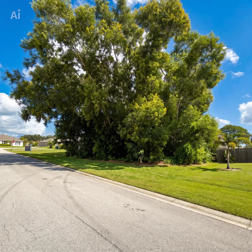 2209 SE FRIENDSHIP STREET Port St. Lucie, FL 34952