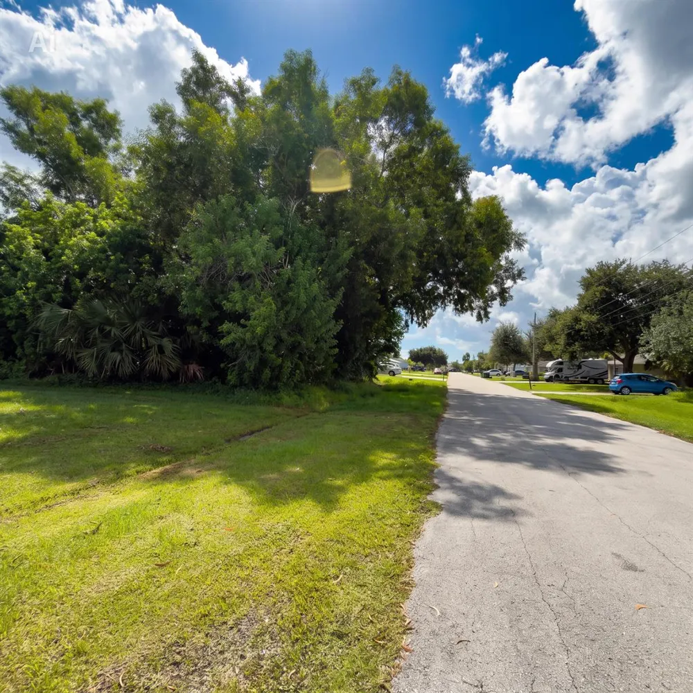 2209 SE FRIENDSHIP STREET Port St. Lucie, FL 34952