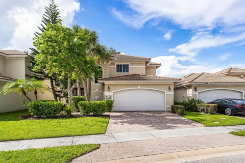8728 S SAN ANDROS