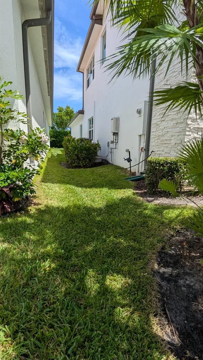 5011 BELAND DRIVE Wellington, FL 33467