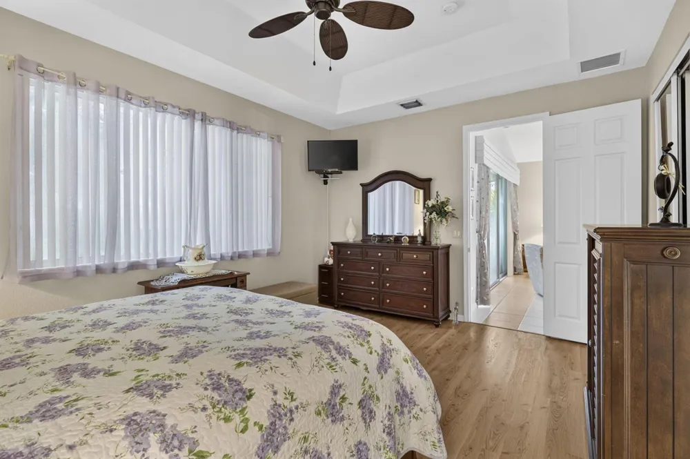 2260 Sapphire Circle West Palm Beach, FL 33411