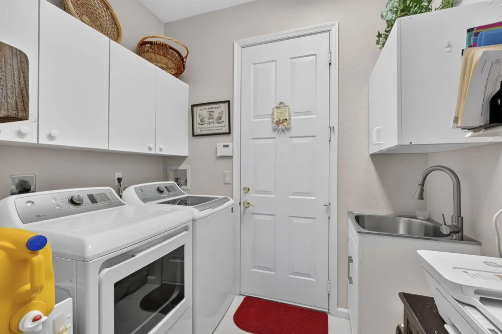 2260 Sapphire Circle West Palm Beach, FL 33411