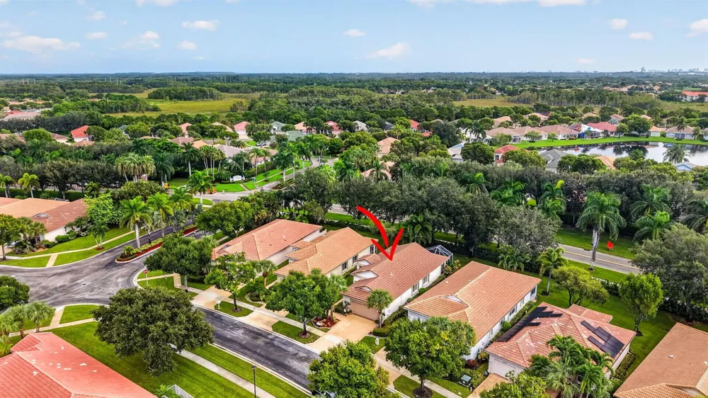 2260 Sapphire Circle West Palm Beach, FL 33411