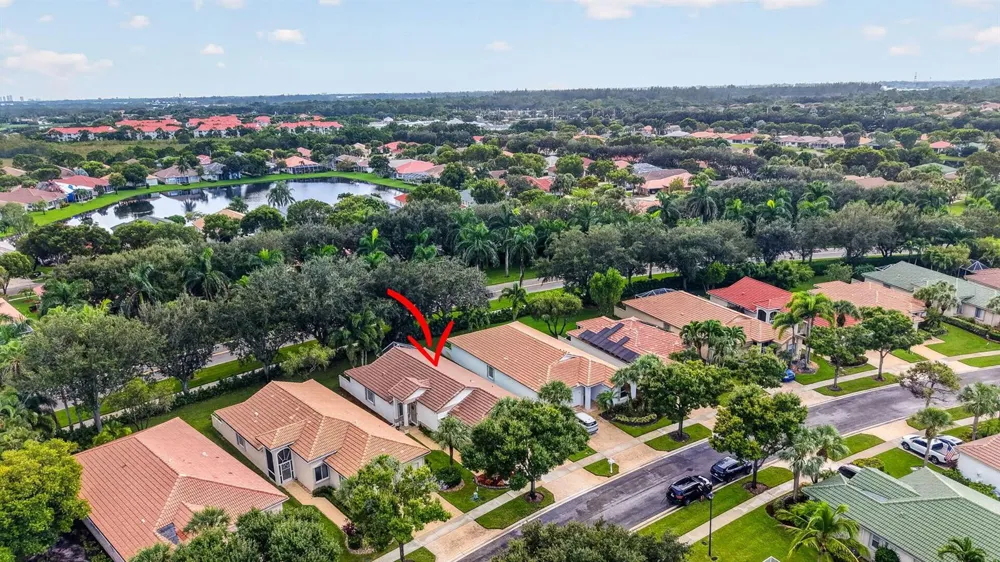 2260 Sapphire Circle West Palm Beach, FL 33411