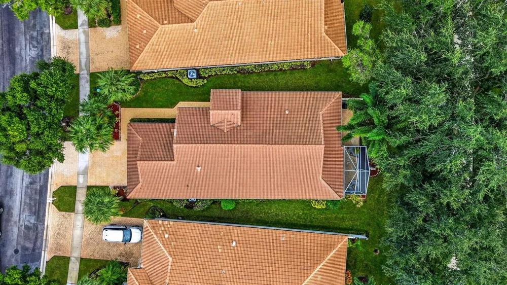 2260 Sapphire Circle West Palm Beach, FL 33411