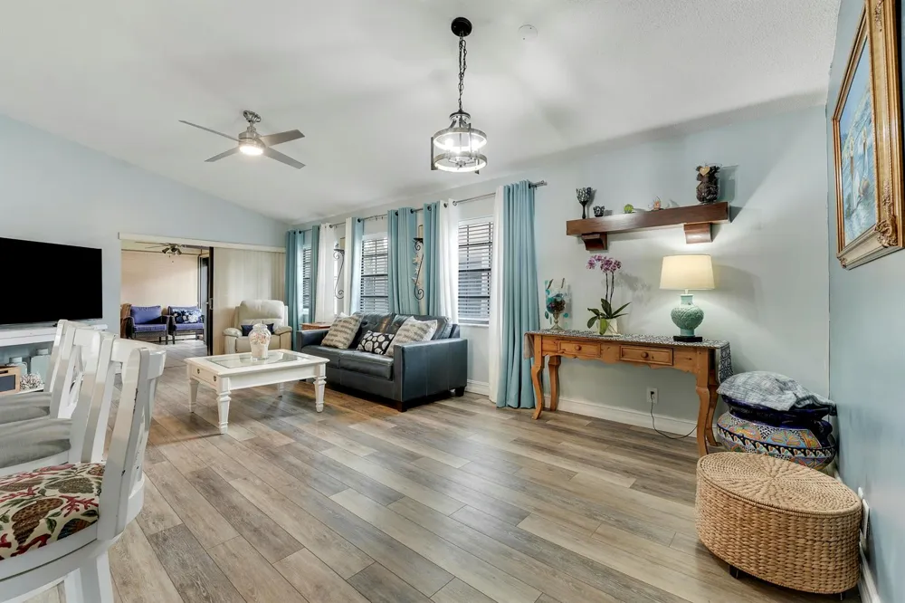 3263 Perimeter Drive 