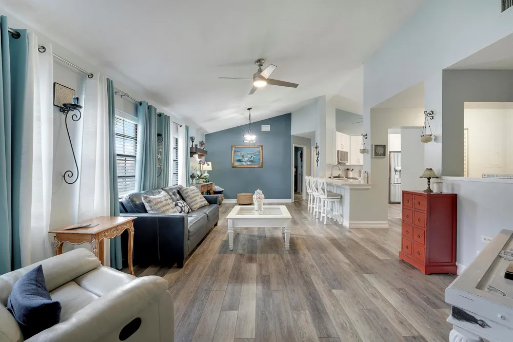 3263 Perimeter Drive 