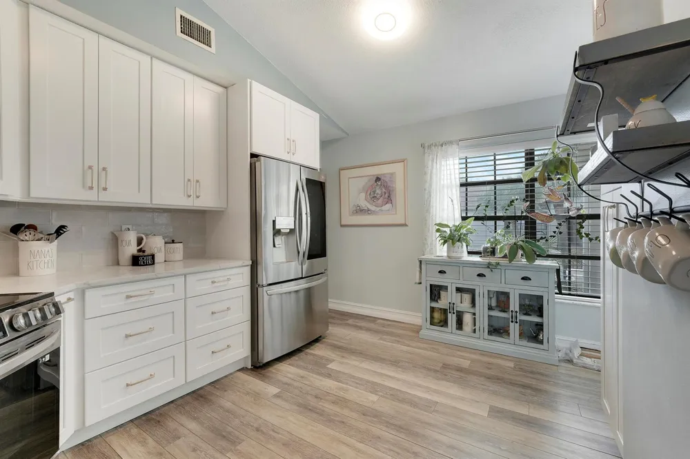 3263 Perimeter Drive 