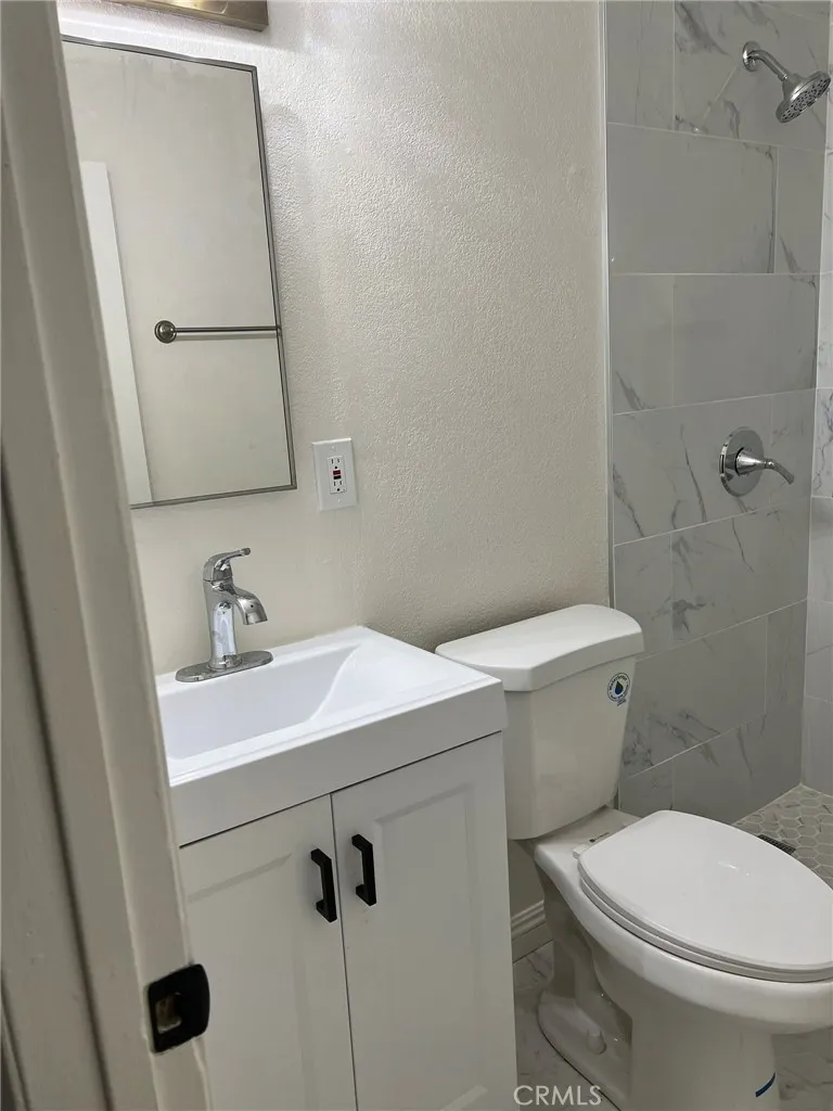 37920 Grand View Avenue Yermo, CA 92398