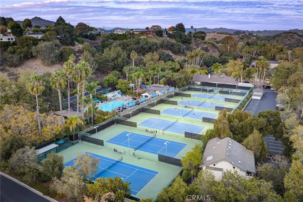 6455 Cormorant Avila Beach, CA 93424