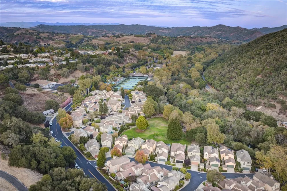 6455 Cormorant Avila Beach, CA 93424