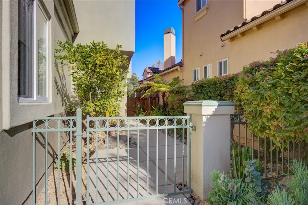 6455 Cormorant Avila Beach, CA 93424