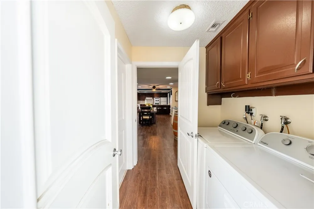 5425 Golden West Riverside, CA 92509