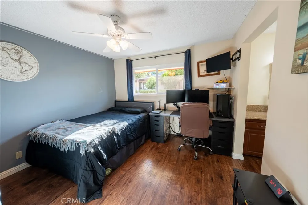 5425 Golden West Riverside, CA 92509